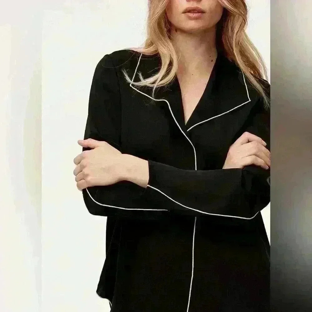 Aritzia Babaton Rena Top